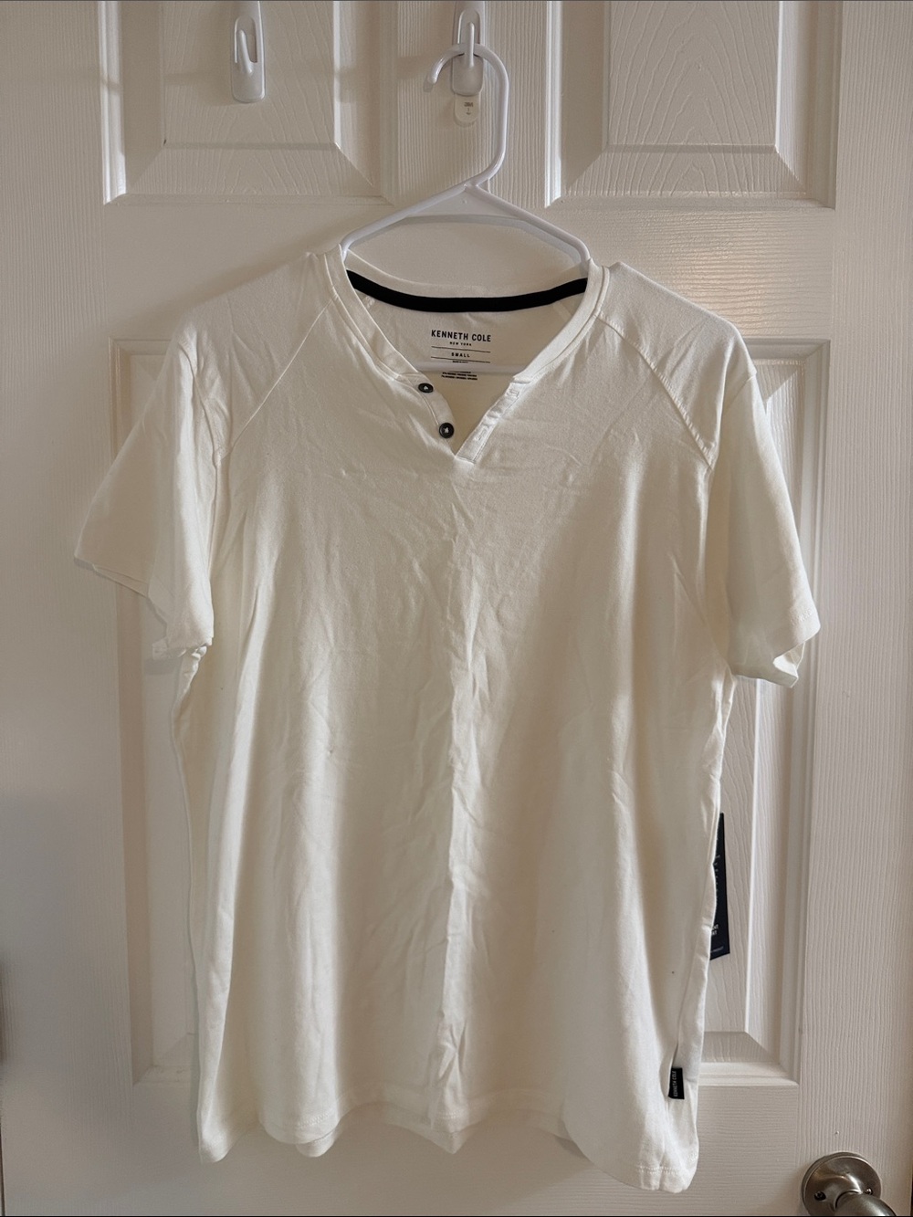 Kenneth Cole Cream Short-Sleeve Henley Tee